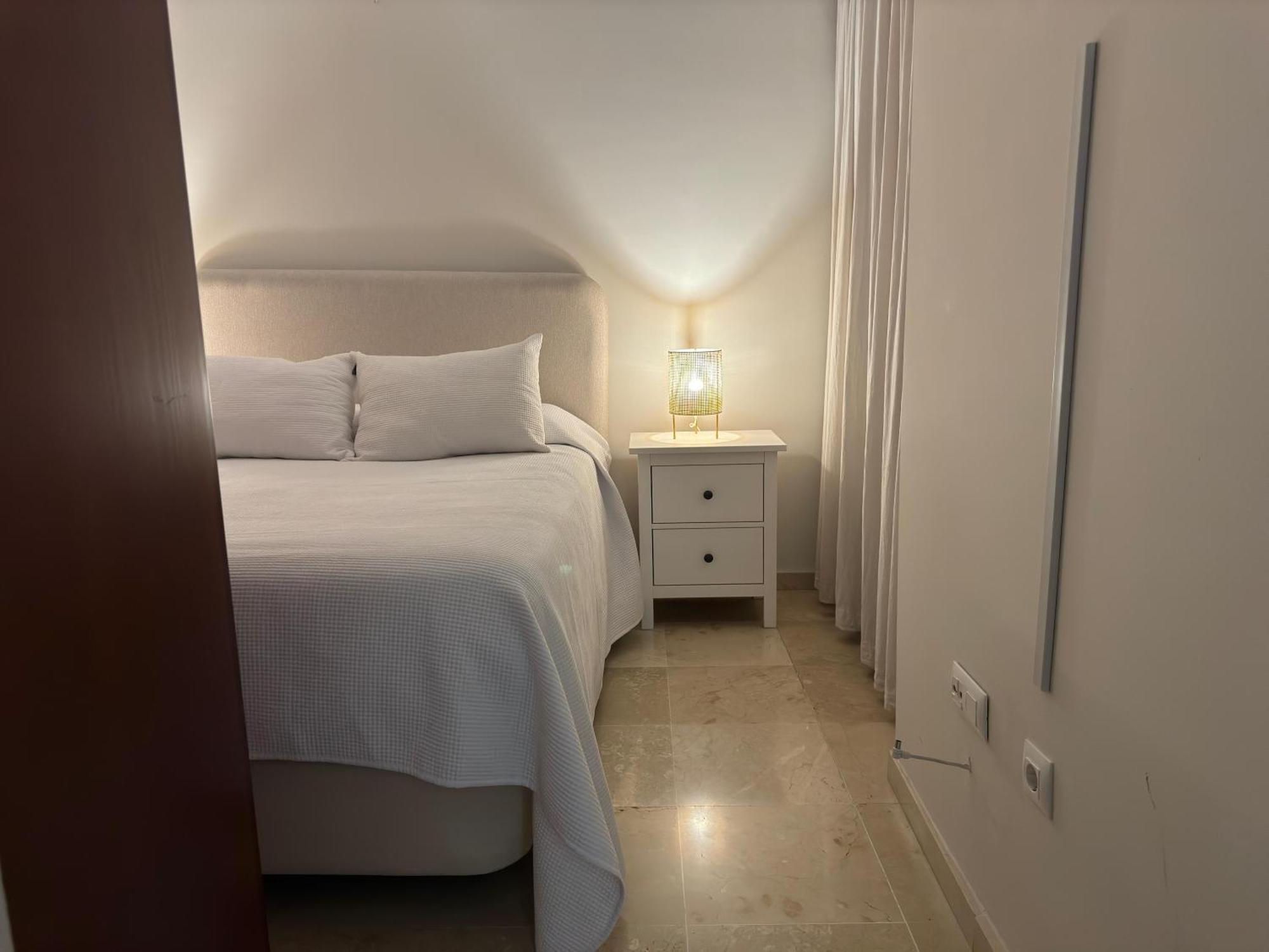 Centrico Con Terraza Y Parking Gratuito